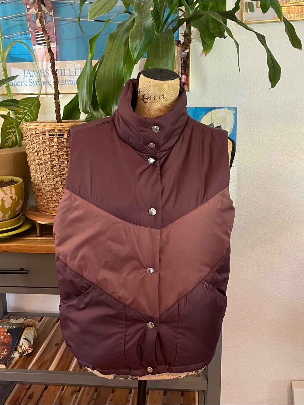 The North Face Women's Quilted Sleeveless Vest in Deep Wine